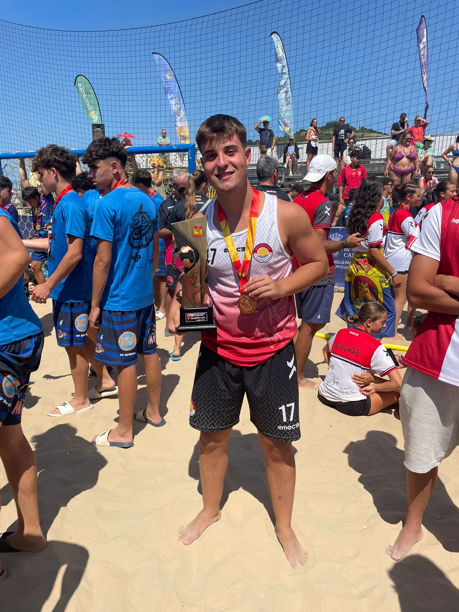 Miguel Carreño Fernández tercer puesto en el campeonato de España de balonmano playa