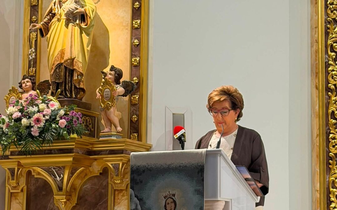 Emotivo pregón de Mari Carmen Martínez Guirao para inaugurar las fiestas en honor a la Virgen del Carmen en el Puerto de Mazarrón